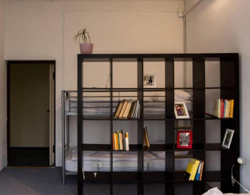 Appartement 200qm Loft For Friends And Family - On The Spree!